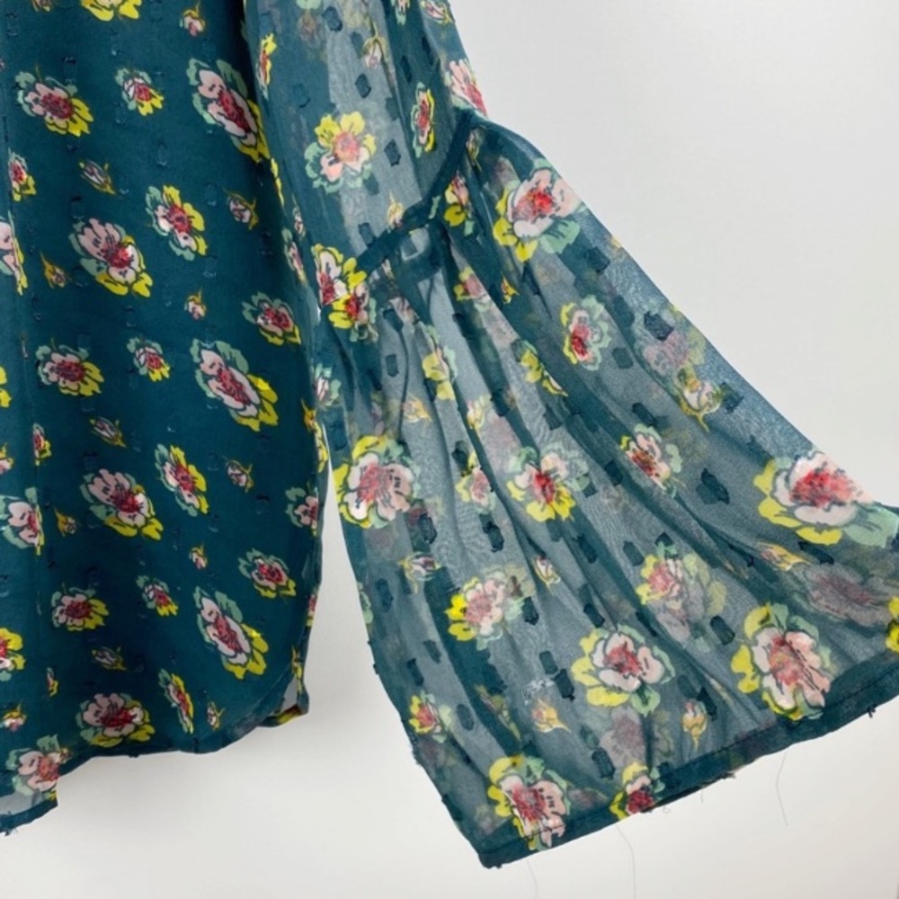 LOFT floral bell sleeve blouse - Picture 4 of 9